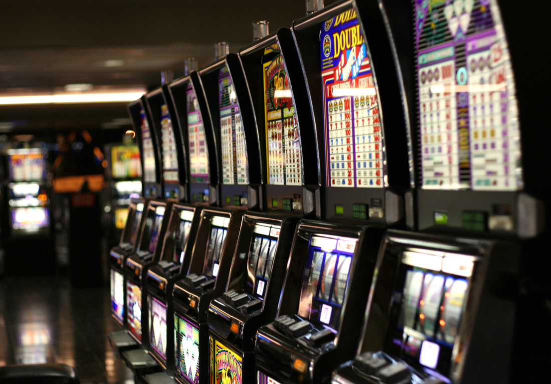 How Perform Casino Slots Games