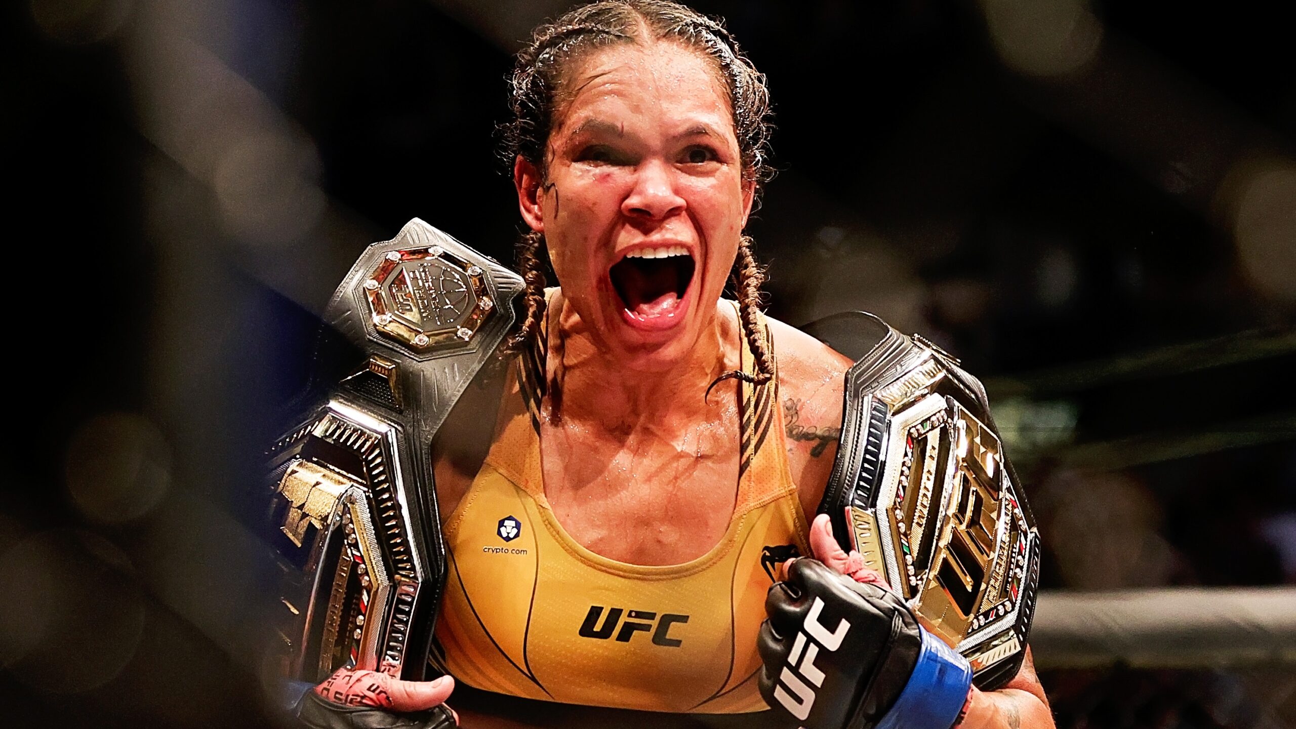 A Comparative Analysis of Amanda Nunes and Julianna Pena’s UFC Fight