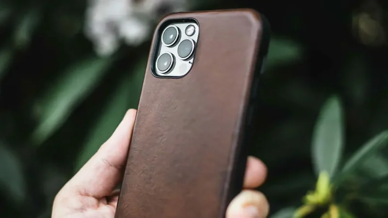 Can I Enlarge a Photo From My Phone?