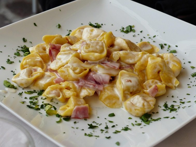 Tortellinatrice : Tradition Meets Innovation