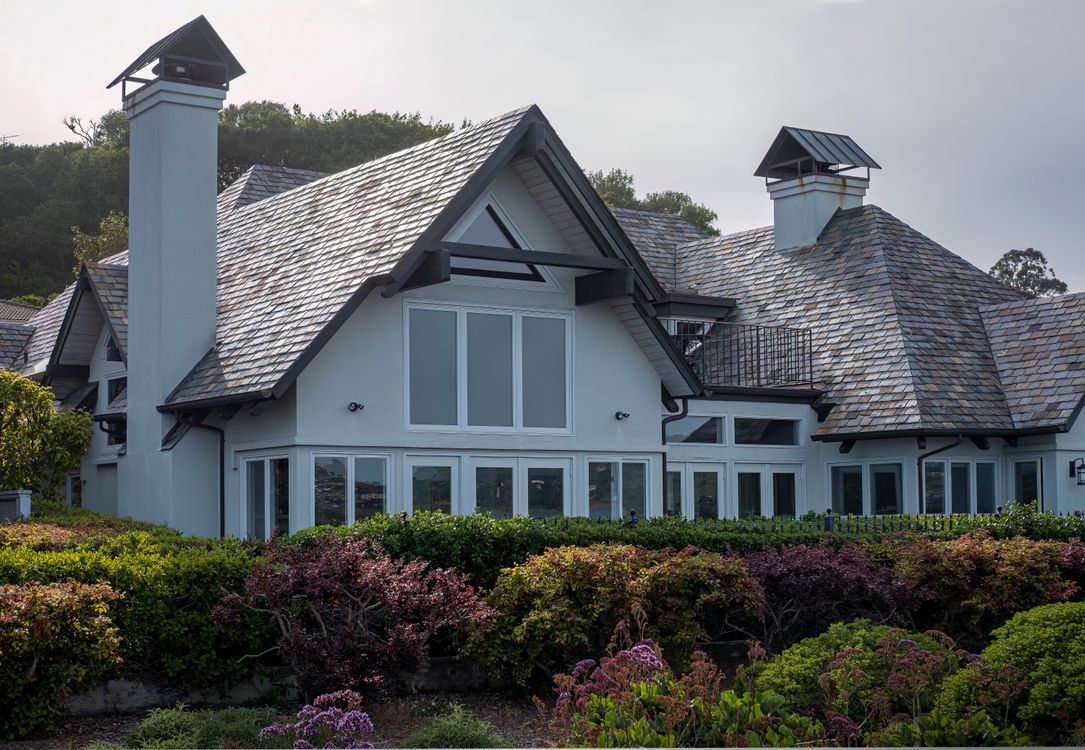 Luxury mansion exterior representing high-end real estate